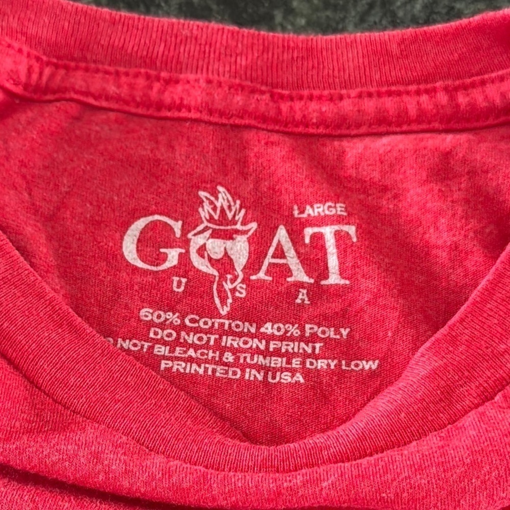 GOAT Graphic T-Shirt - Picture 3 of 4